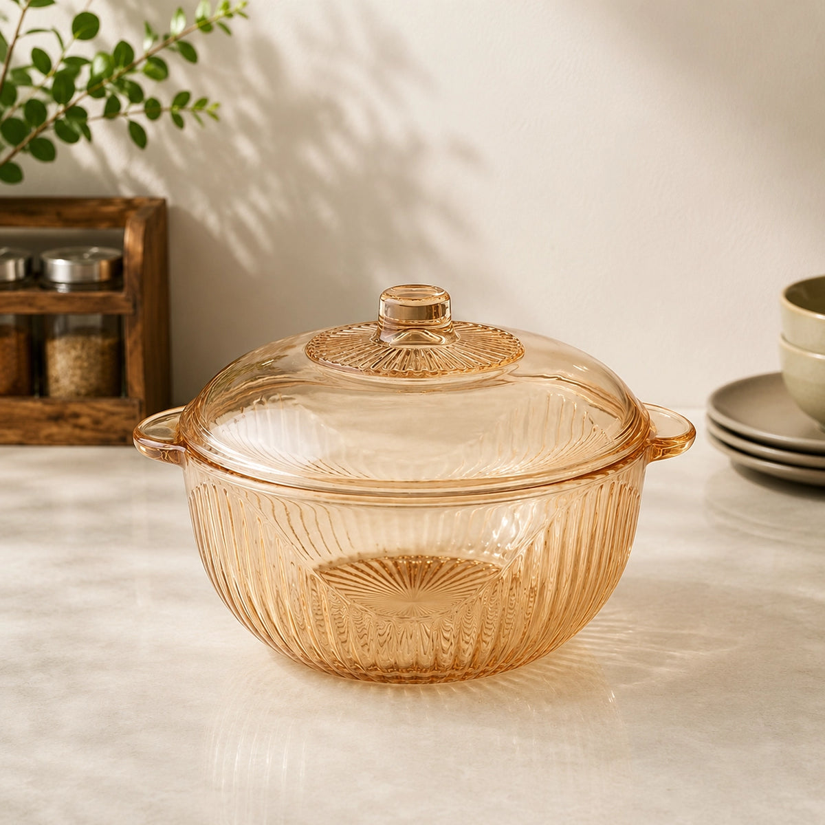 Flowing Cloud Pot with lid