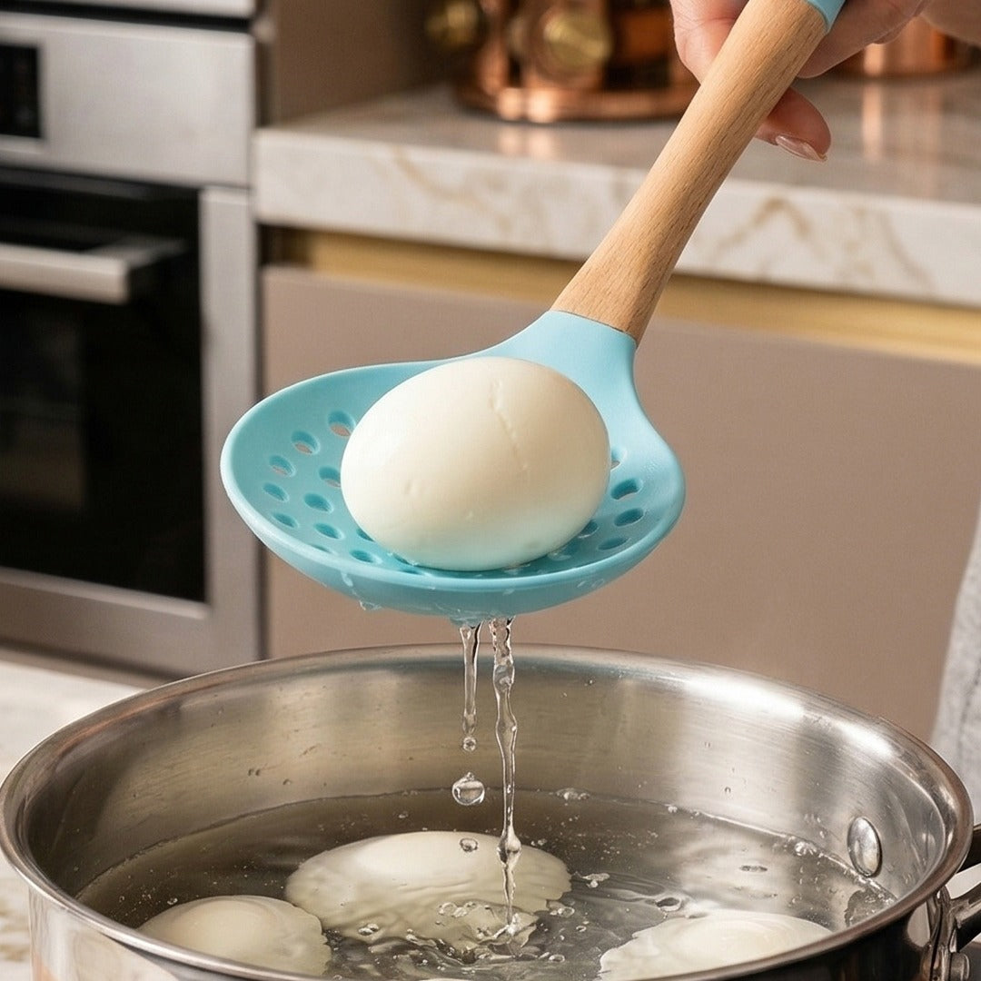 Syso Ergonomic Slotted Silicone Skimmer