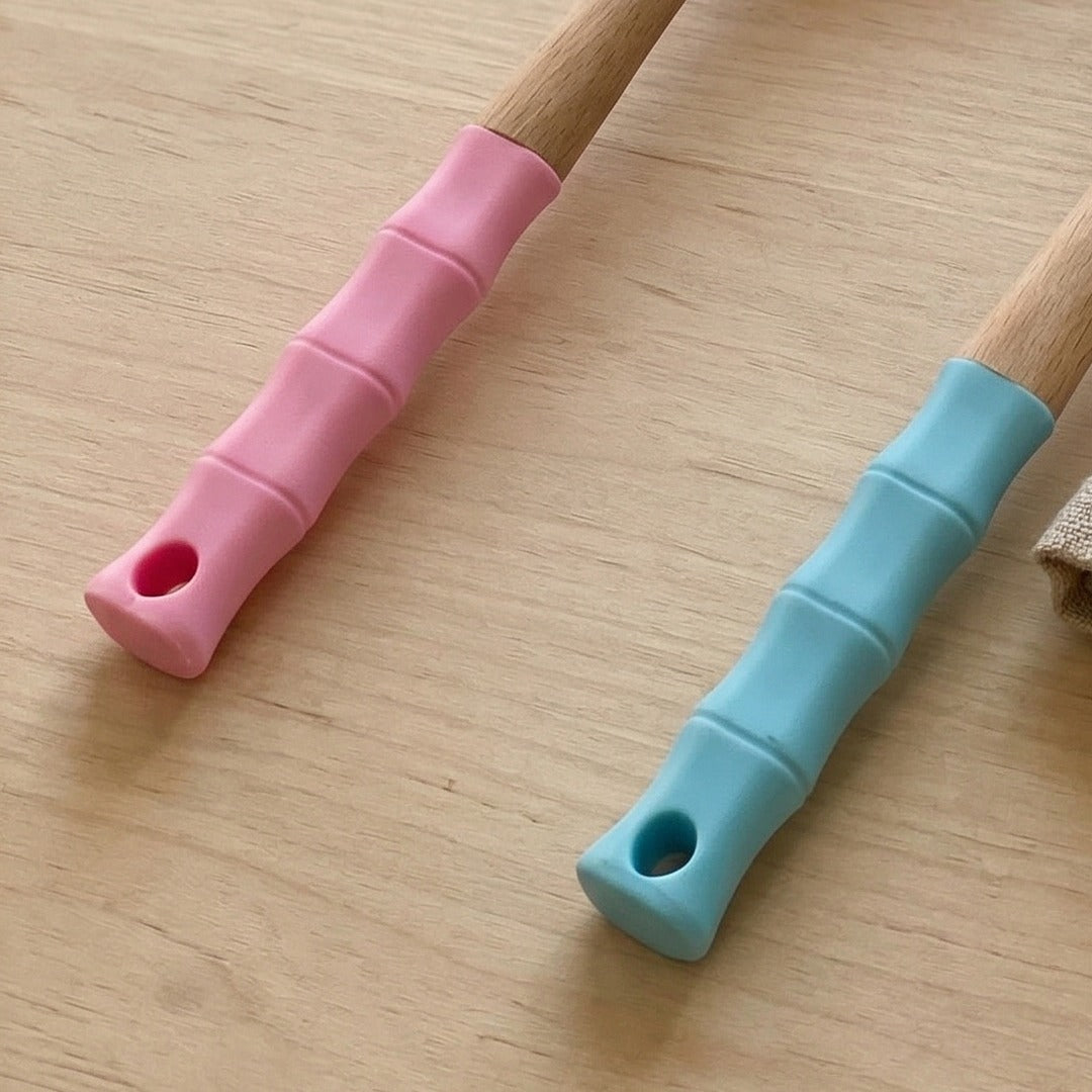 Syso Ergonomic Slotted Silicone Skimmer