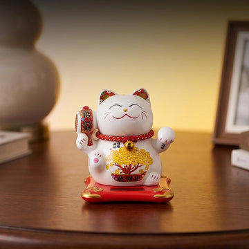Maneki Neko Lucky Cat