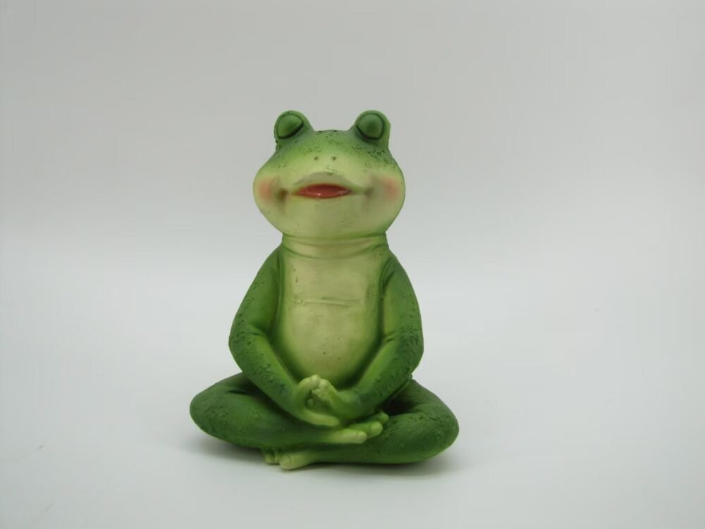 FIGURINE