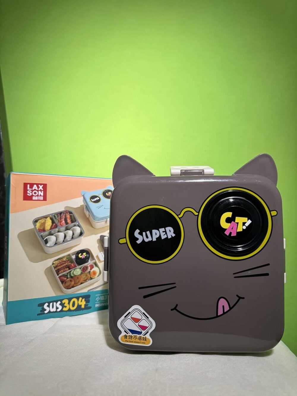 CAT SHAPED LUNCHBOX WITH SAUCE CUP AND SPOON