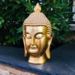 FIGURINE