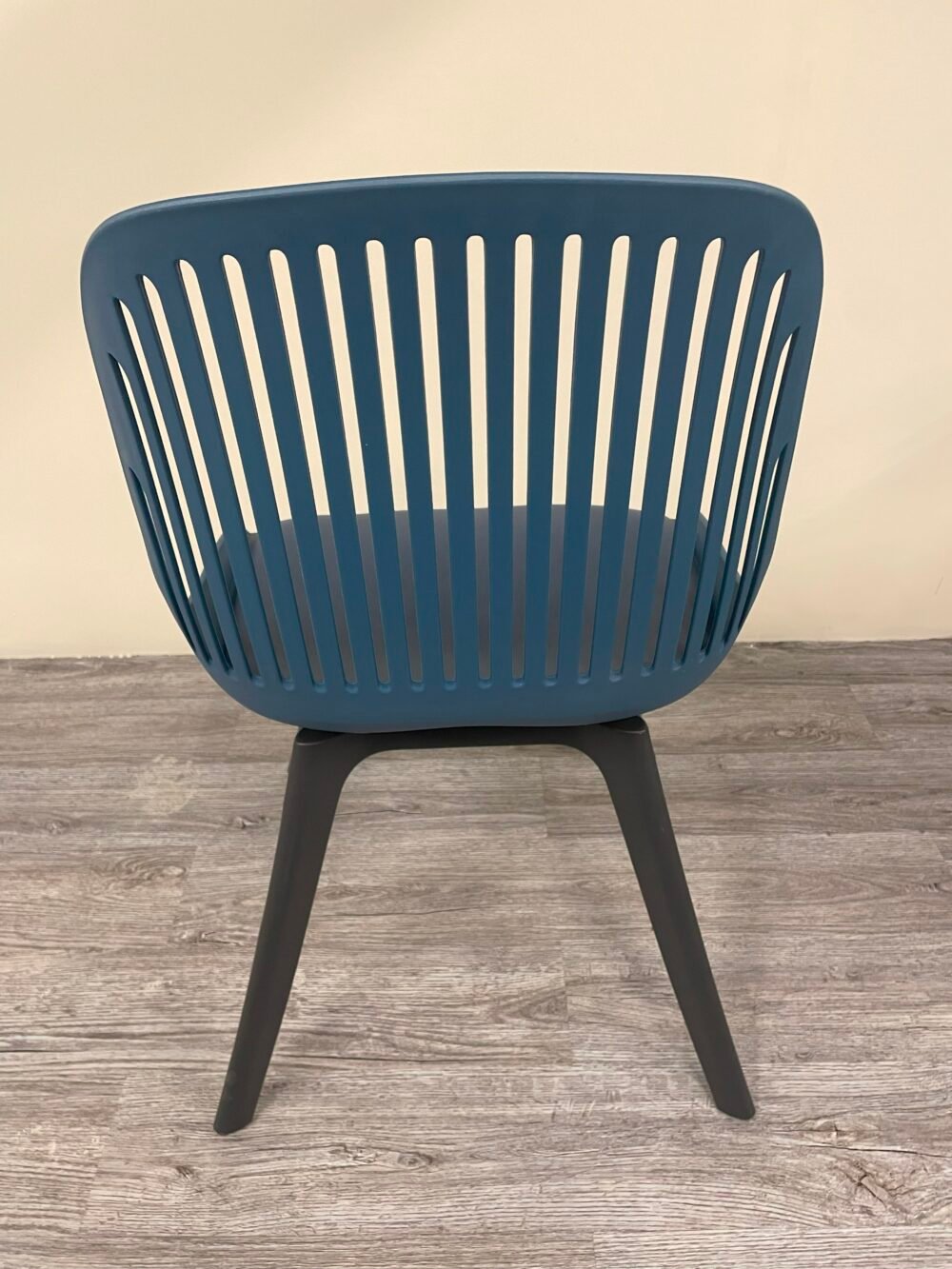 CHAIR FURNISO