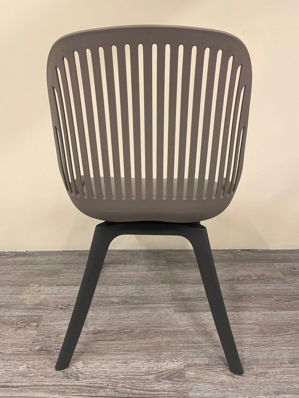 CHAIR FURNISO