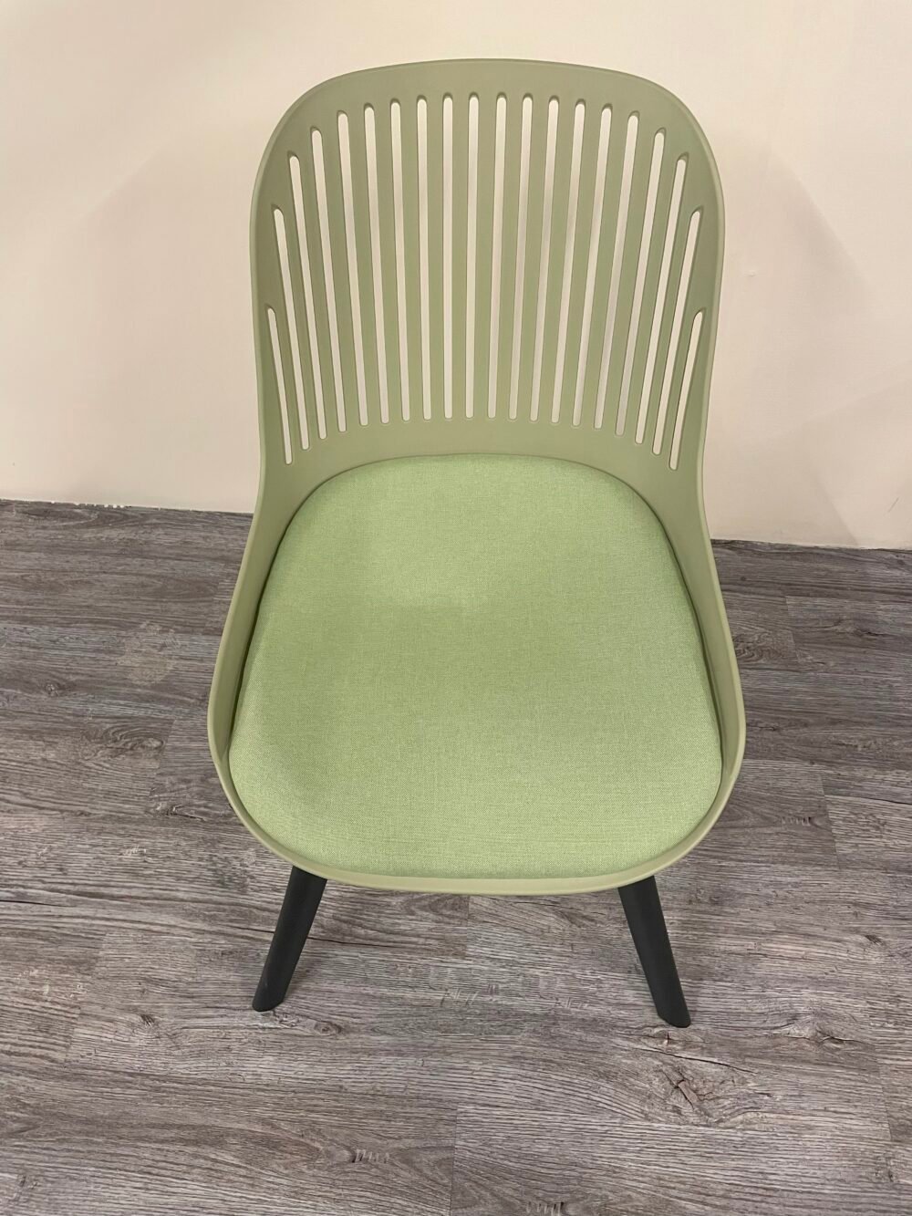 CHAIR FURNISO