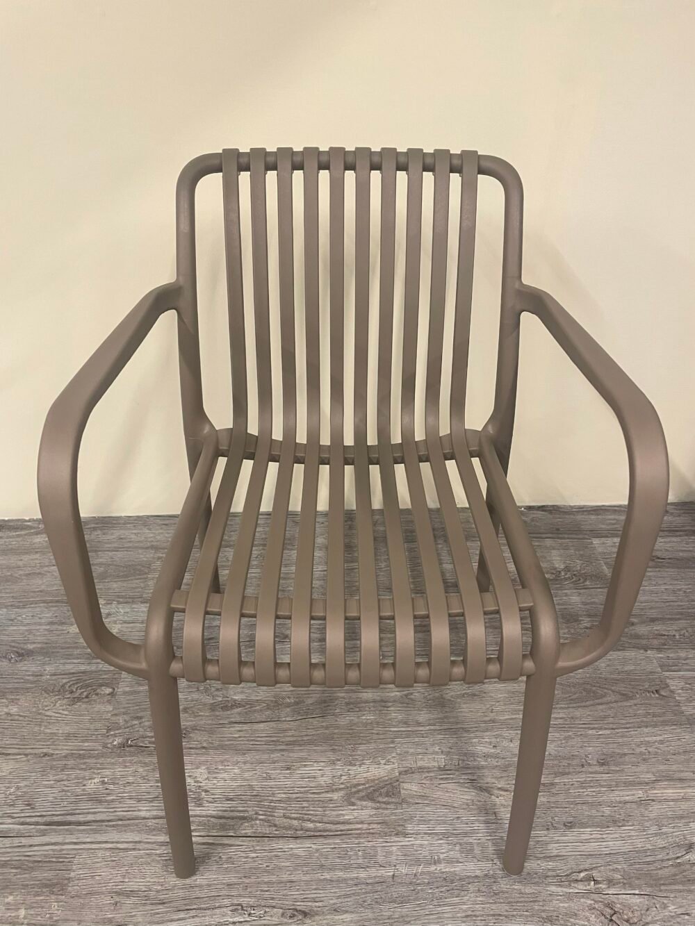 CHAIR FURNISO