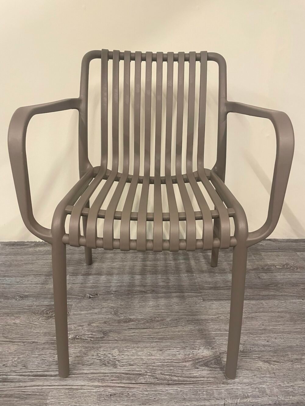 CHAIR FURNISO