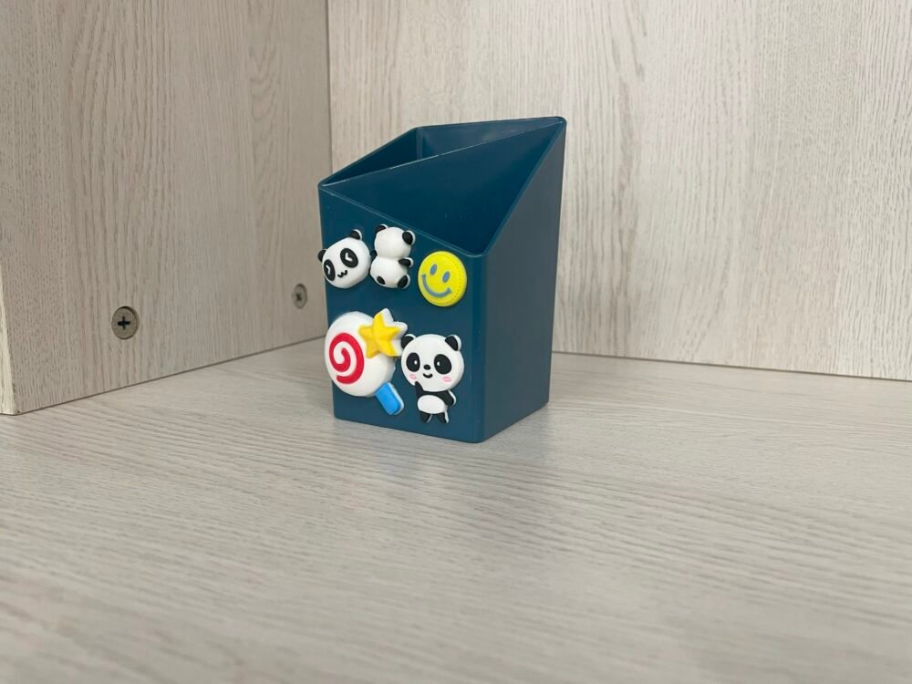 DESK ORGANIZER