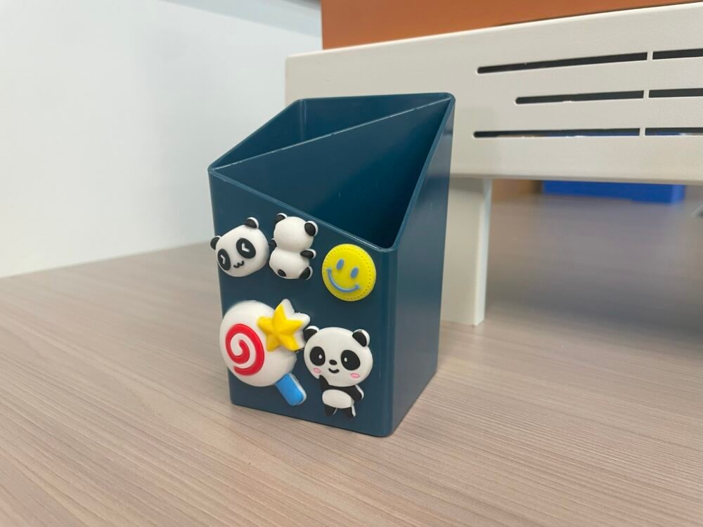 DESK ORGANIZER