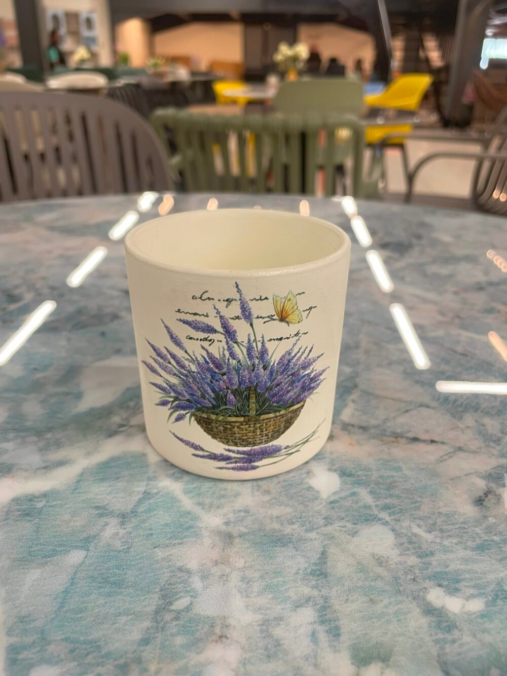 FLOWER POT