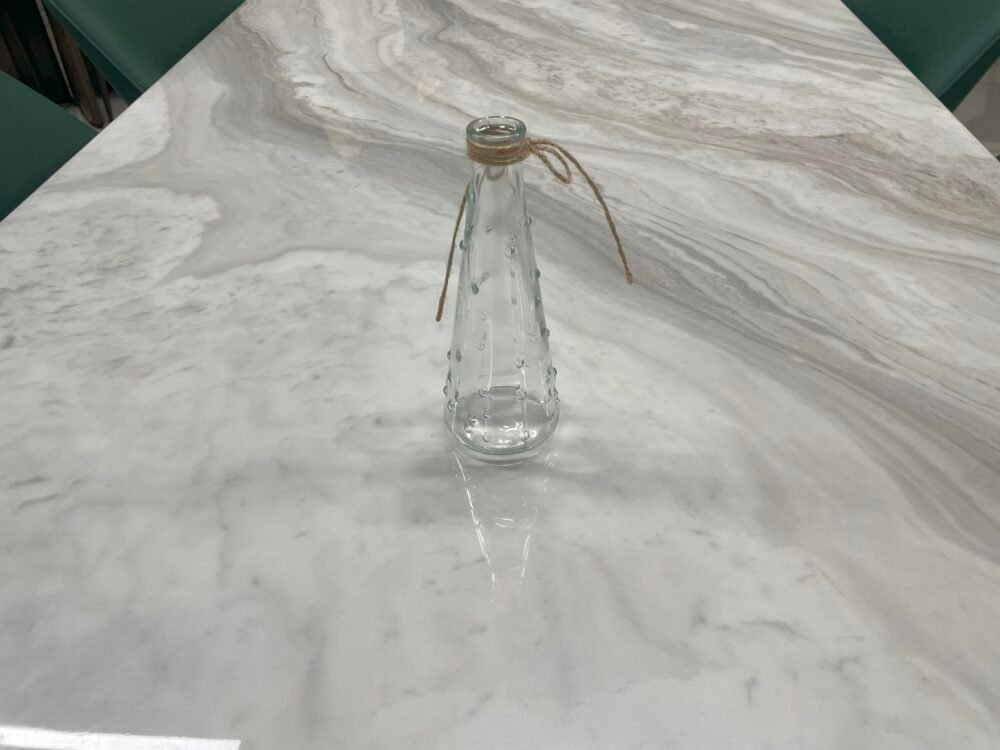 FLOWER VASE