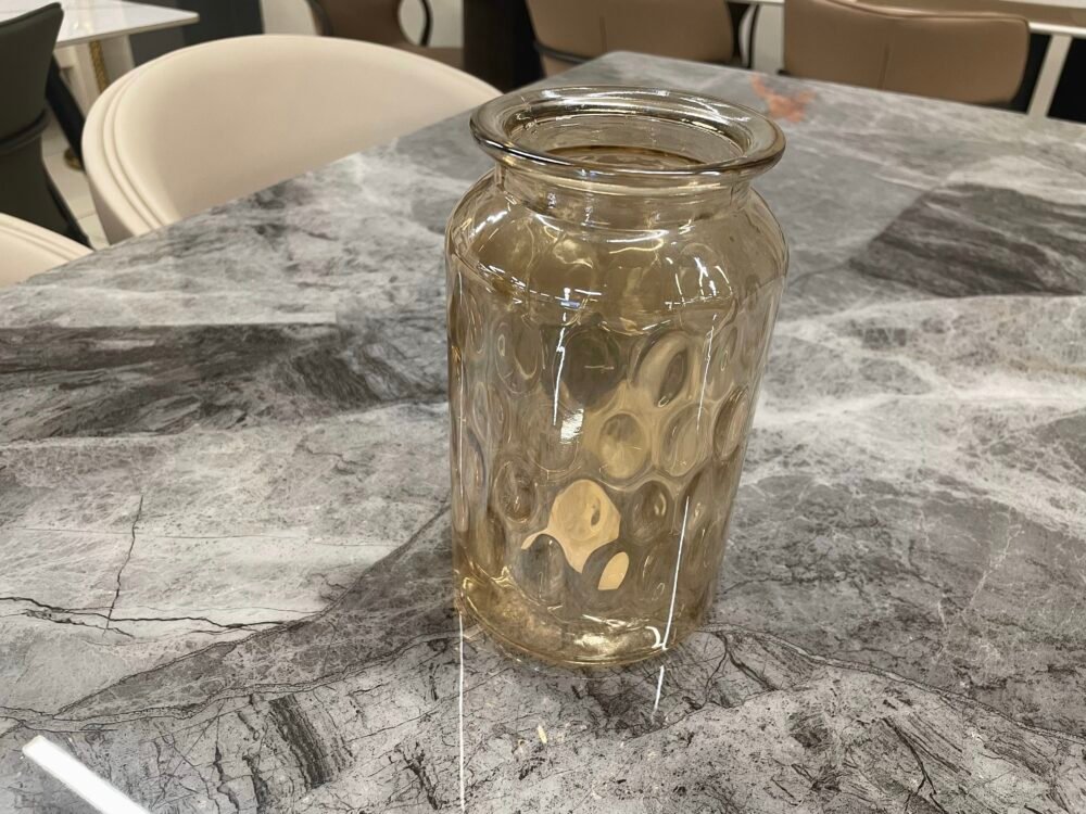 FLOWER VASE