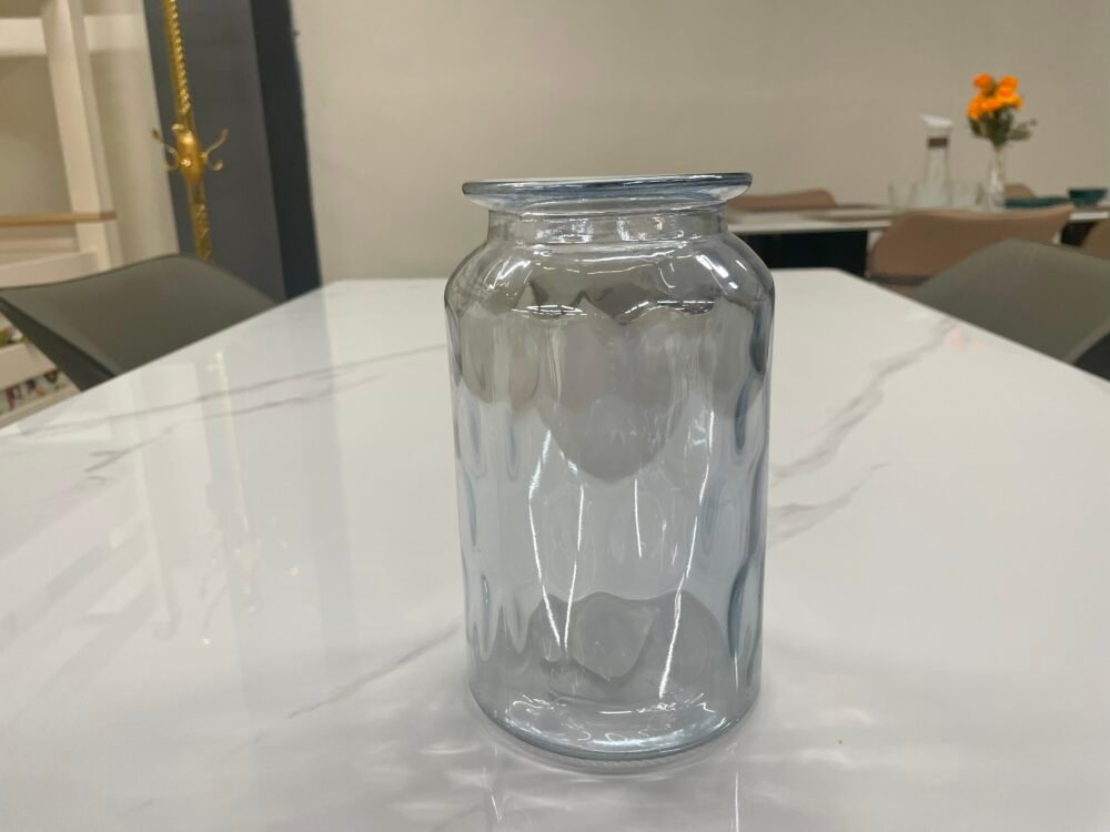 FLOWER VASE