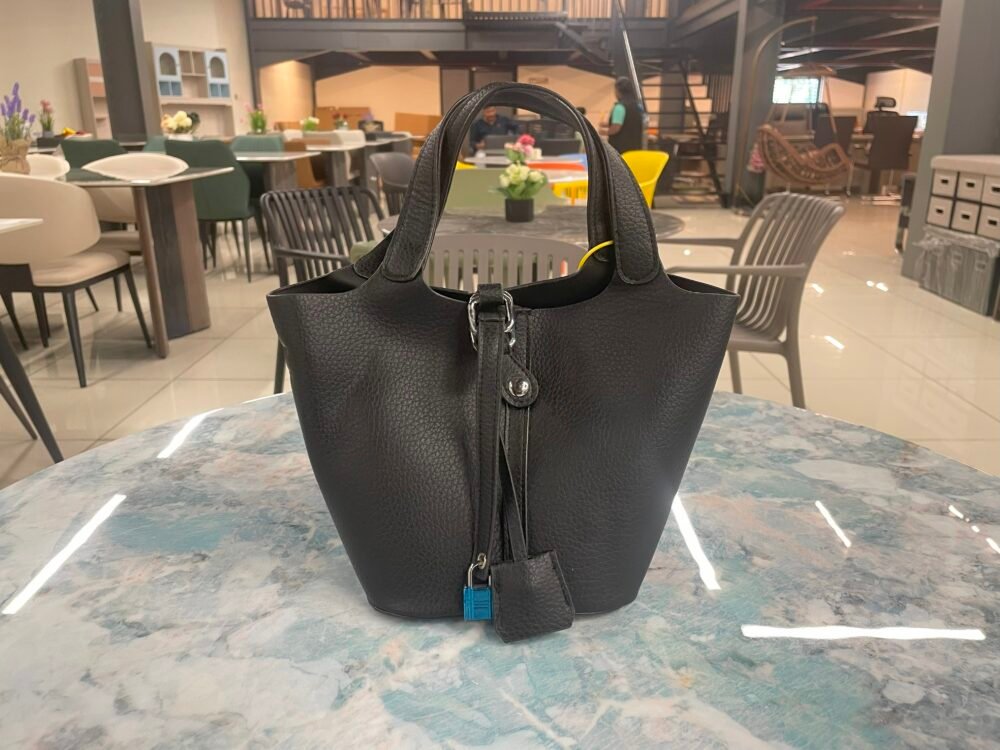 LADIES BAG