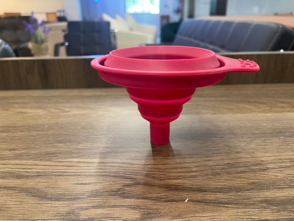 SILICONE FOLDABLE FUNNEL