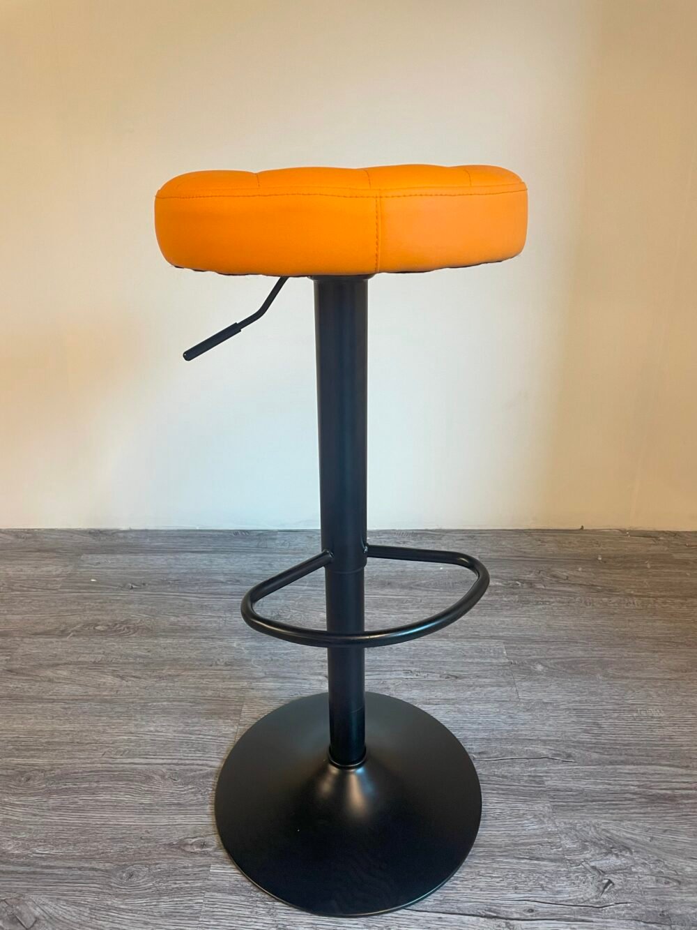 STOOL ORANGE FURNISO