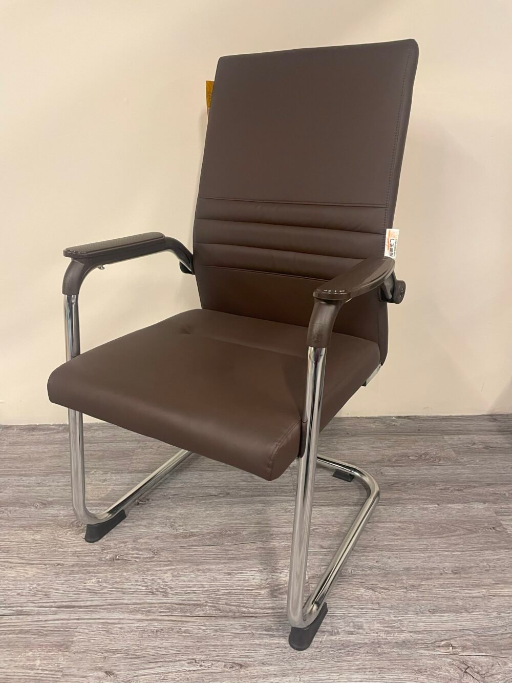 CHAIR BROWN