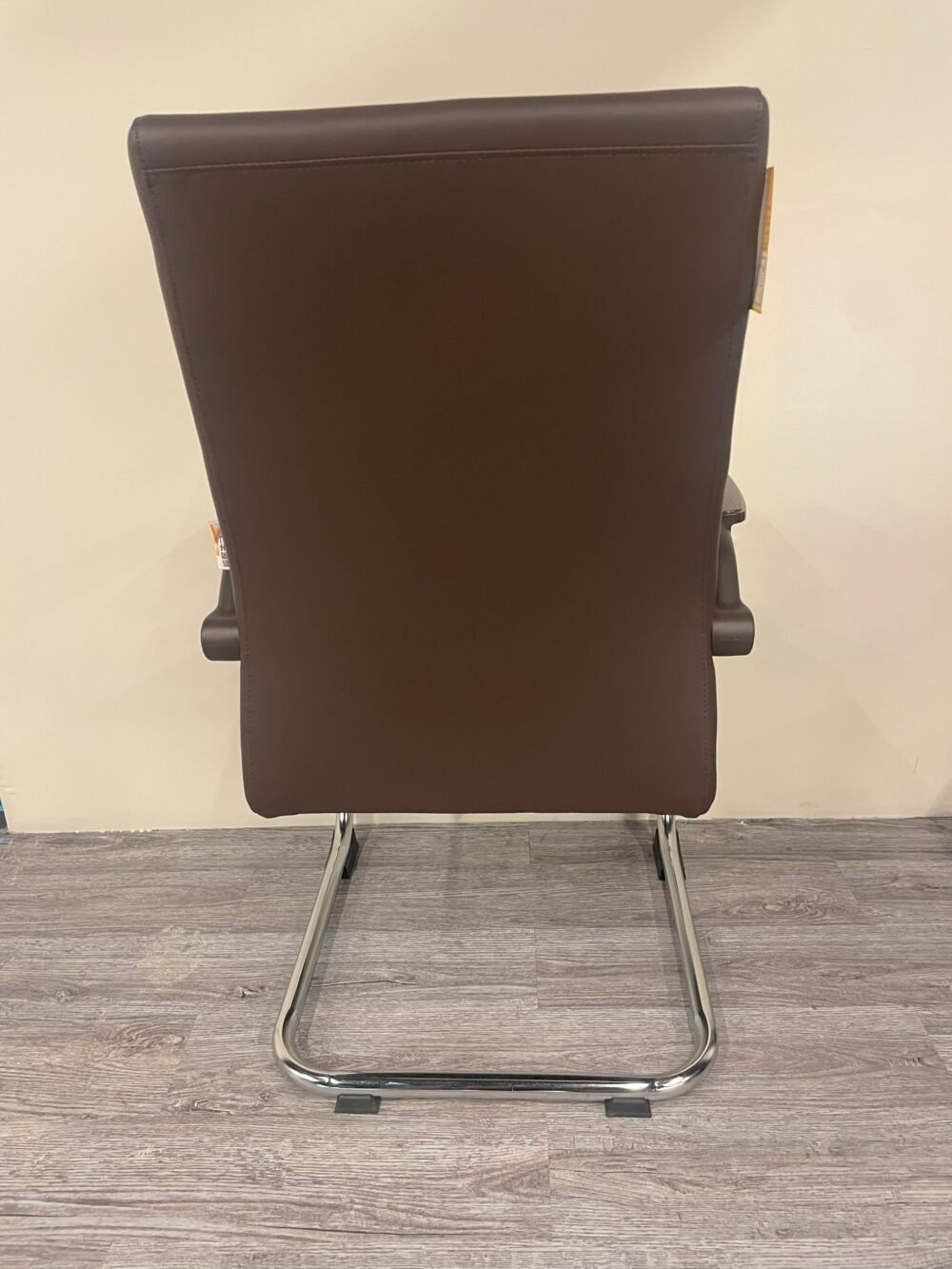 CHAIR BROWN