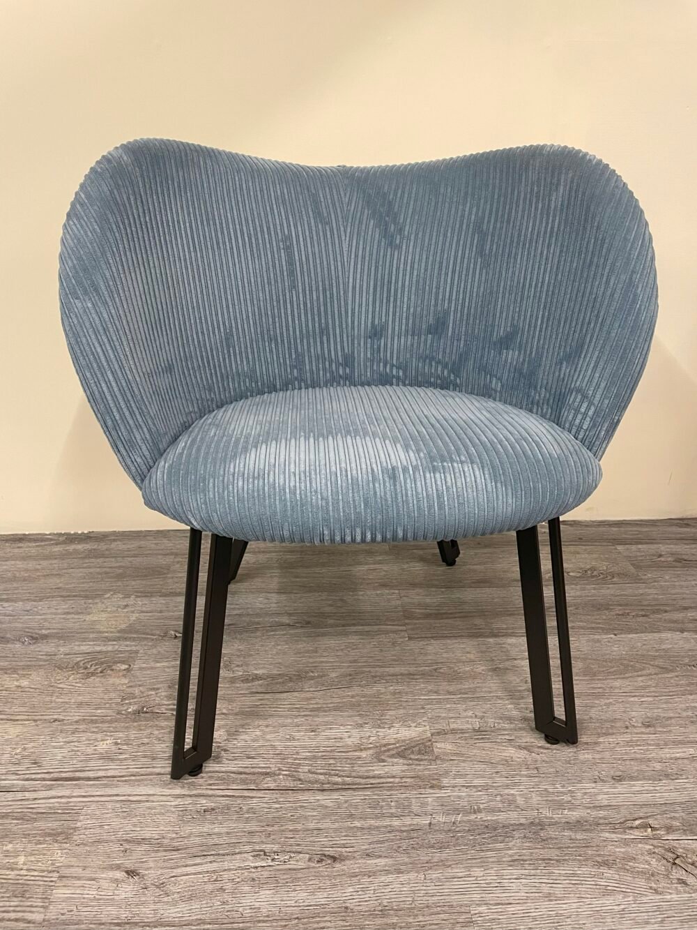 CHAIR FURNISO