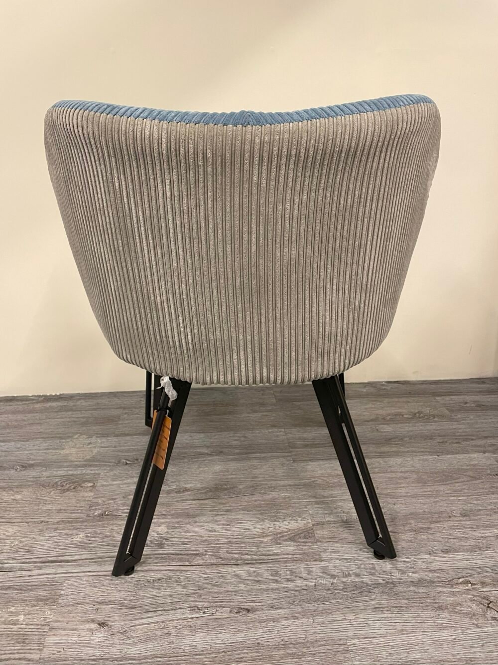 CHAIR FURNISO