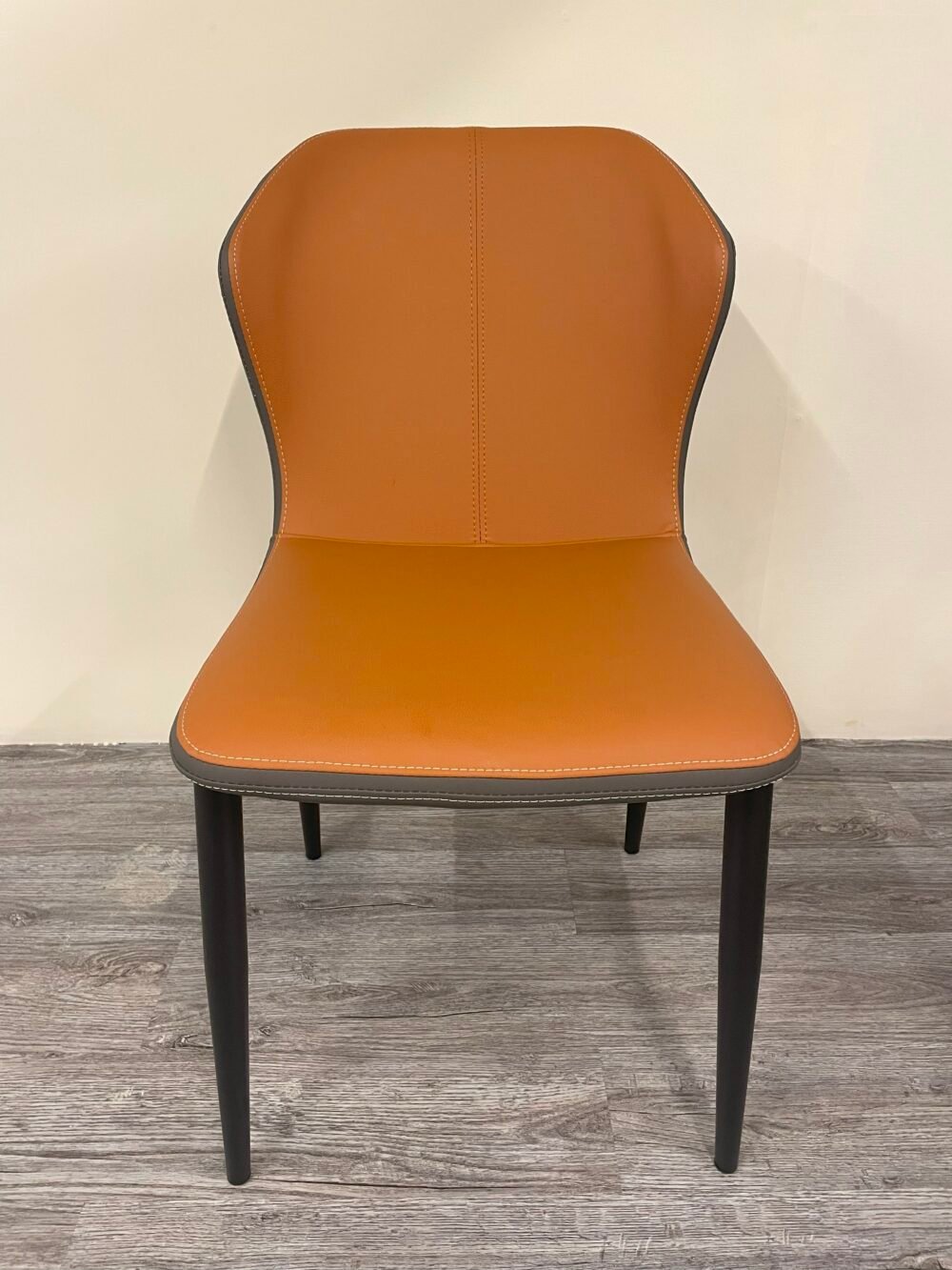 FURNISO CHAIR