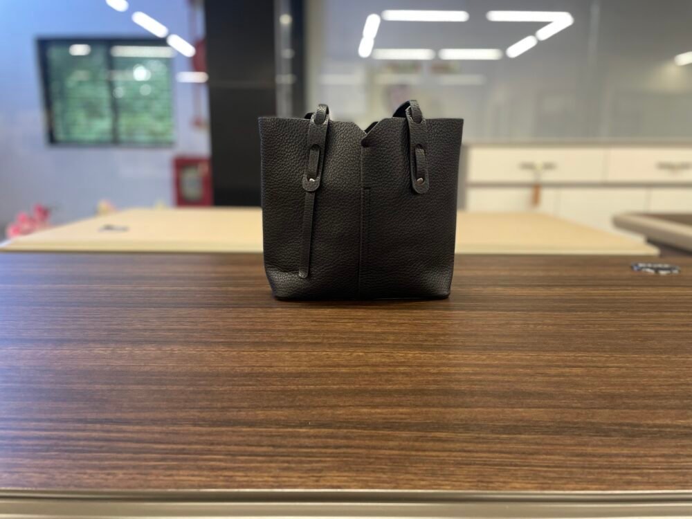 LADIES BAG