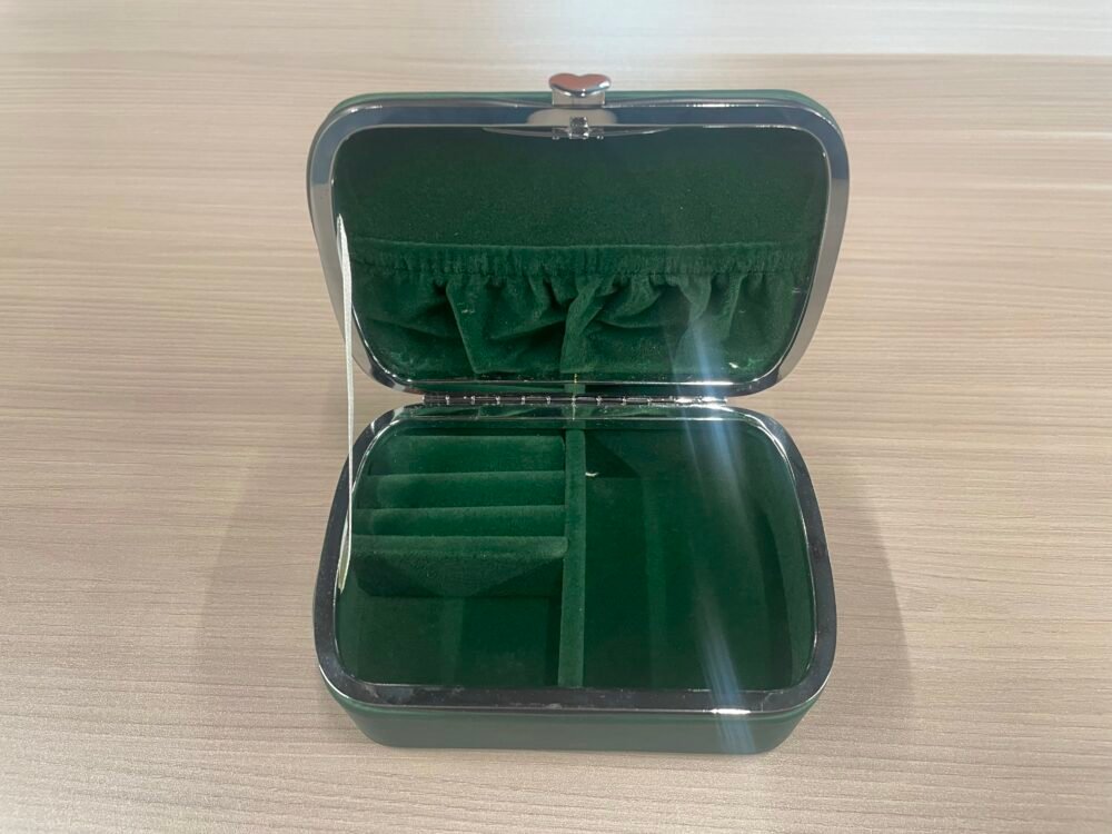 ORGANIZER