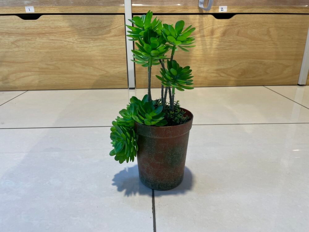 artificial plant