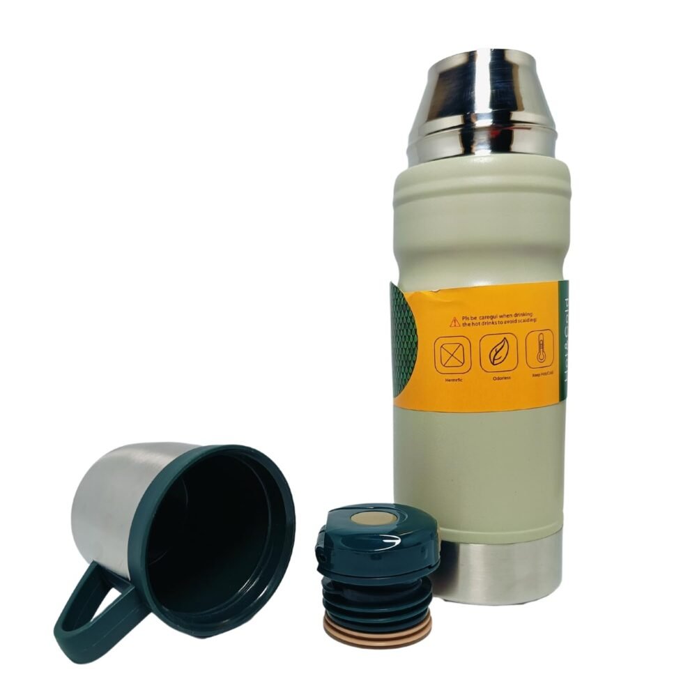 FLASK WITH CUPS